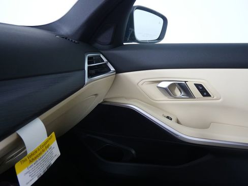 New 2026 BMW 330i Sedan image 25