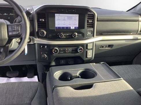 Certified 2022 Ford F150 XLT w/ XTR Package image 11