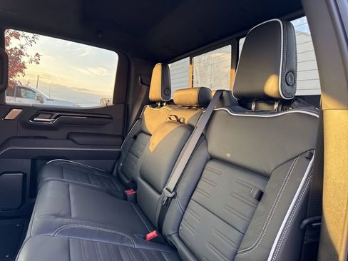 New 2026 GMC Sierra 1500 AT4X image 32