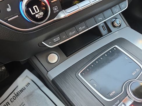 Used 2019 Audi Q5 2.0T Premium Plus w/ Premium Plus Package image 28