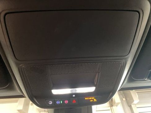 Certified 2025 Chevrolet Equinox LT image 18