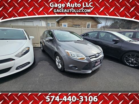 Used 2014 Ford Focus SE image 1