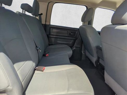 Used 2019 RAM 1500 Express w/ Express Value Package RWD image 21