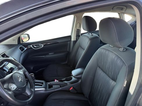 Used 2019 Nissan Sentra SV FWD image 10