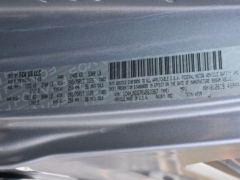 Used 2019 Jeep Wrangler Unlimited Sport image 36