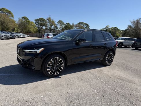 New 2026 Volvo XC60 B5 Ultra w/ Protection Package image 7