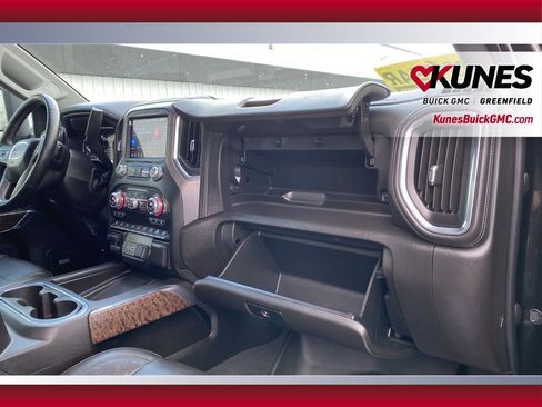 Used 2023 GMC Sierra 3500 Denali w/ Denali Black Diamond Edition image 37