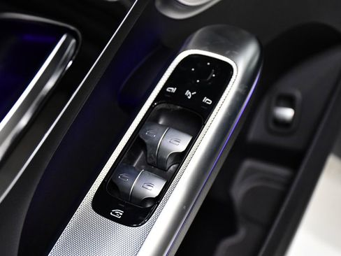 New 2026 Mercedes-Benz GLC 300 4MATIC image 15