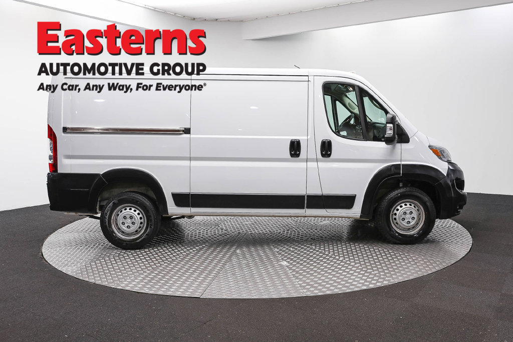Used 2025 RAM ProMaster 2500 w/ Convenience Group FWD image 5