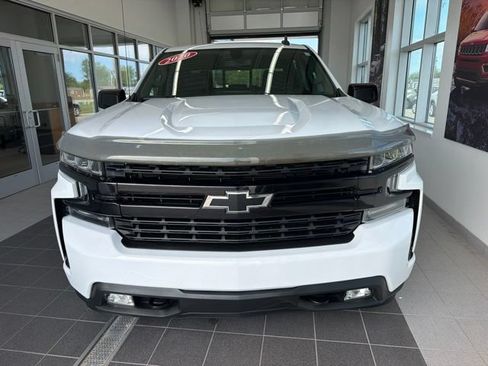 Used 2020 Chevrolet Silverado 1500 RST AWD/4WD image 2