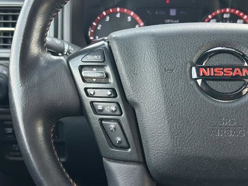 Used 2021 Nissan Titan PRO-4X w/ Pro-4x Convenience Package AWD/4WD image 29