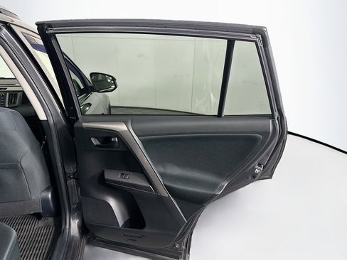 Used 2018 Toyota RAV4 LE w/ All Weather Liner Package image 27