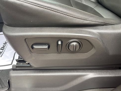 Certified 2021 Chevrolet Silverado 1500 RST w/ Convenience Package II image 25