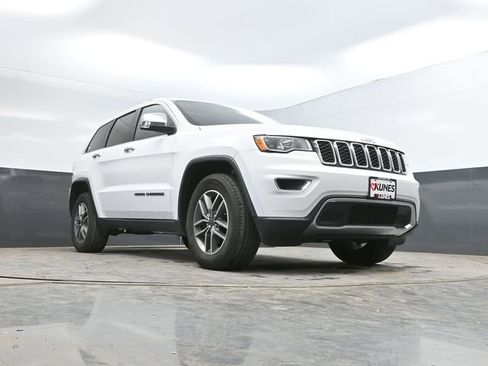 Used 2020 Jeep Grand Cherokee Limited w/ Luxury Group II AWD/4WD image 44
