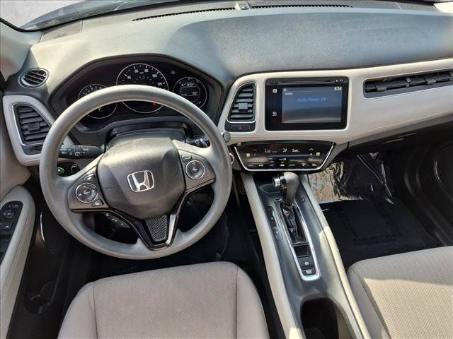 Used 2017 Honda HR-V EX image 19