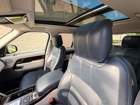 Used 2019 Land Rover Range Rover HSE AWD/4WD image 15