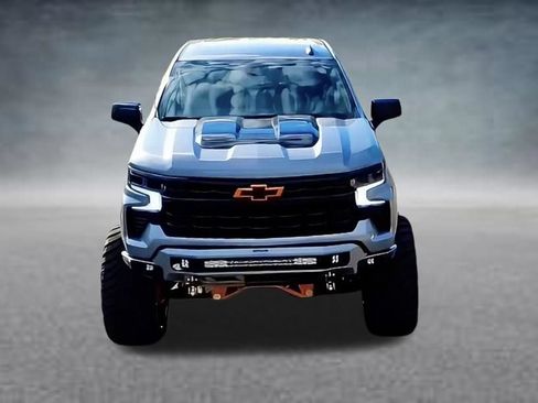 Used 2025 Chevrolet Silverado 1500 LT Trail Boss AWD/4WD image 31
