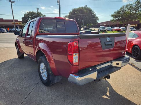 Used 2016 Nissan Frontier SV w/ SV Value Truck Package RWD image 3