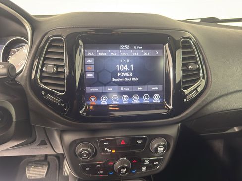 Used 2019 Jeep Compass Limited w/ Safety & Security Group AWD/4WD image 26
