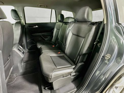 Used 2018 Volkswagen Atlas SE FWD image 25