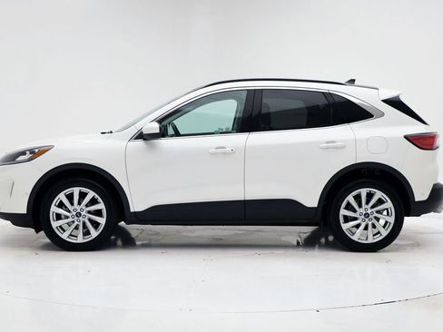 Used 2022 Ford Escape Titanium w/ Titanium Elite Package image 3