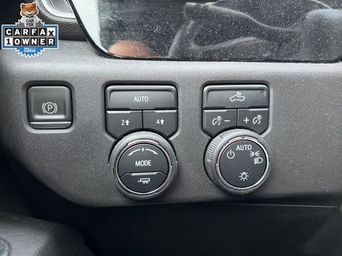 Used 2023 Chevrolet Silverado 1500 LT image 22