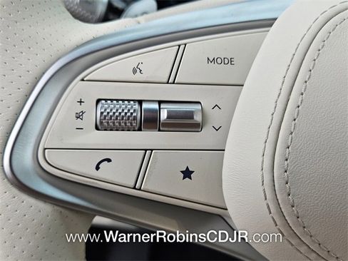 Used 2025 Genesis Electrified GV70 w/ Prestige Package image 28