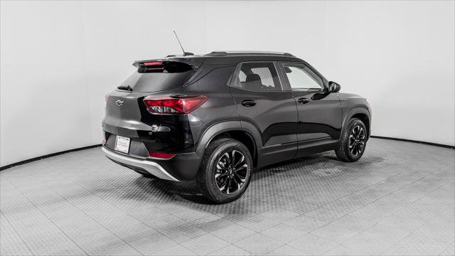 Used 2023 Chevrolet TrailBlazer LT w/ Convenience Package AWD/4WD image 8