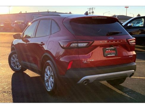 New 2026 Ford Escape Active w/ Active Premium Tech Pack image 18