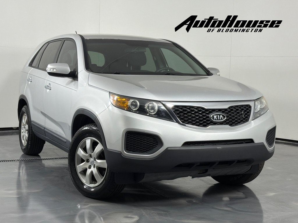 Used 2013 Kia Sorento LX FWD image 1