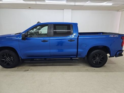 Used 2022 Chevrolet Silverado 1500 Custom AWD/4WD image 18