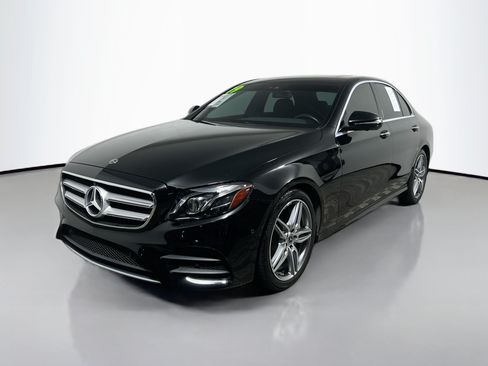 Used 2019 Mercedes-Benz E 300 image 10