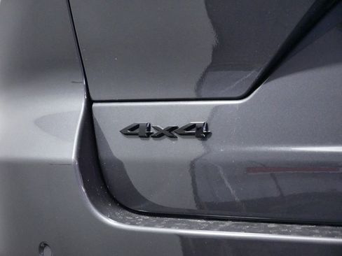 Used 2024 Jeep Grand Cherokee Altitude image 14