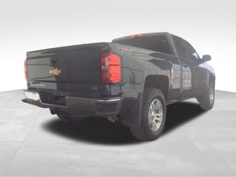 Used 2019 Chevrolet Silverado 1500 LT w/ All Star Edition image 4