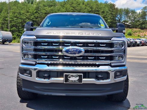 Used 2026 Ford F250 Lariat AWD/4WD image 8