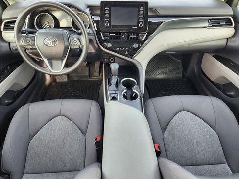 Used 2023 Toyota Camry LE image 10