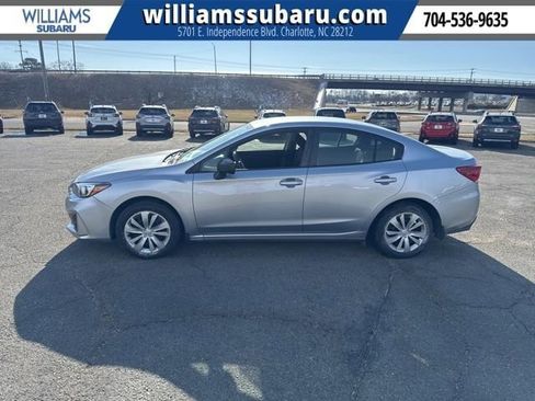 Used 2017 Subaru Impreza 2.0i image 4