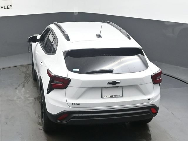 New 2026 Chevrolet Trax LT w/ Driver Confidence Package FWD image 35