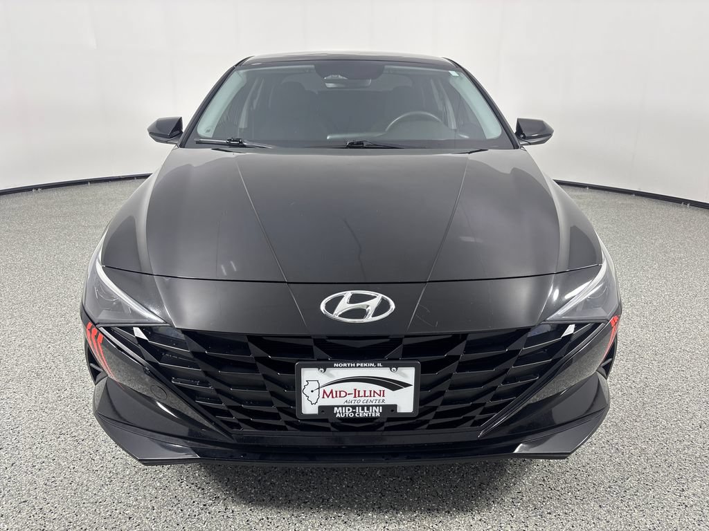 Used 2023 Hyundai Elantra SEL w/ Cargo Package FWD image 10