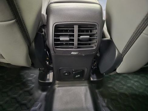 Used 2025 Ford Bronco Sport Badlands AWD/4WD image 30
