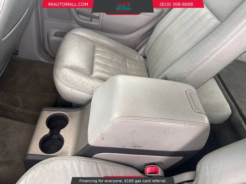 Used 2004 Lincoln Aviator Luxury image 24