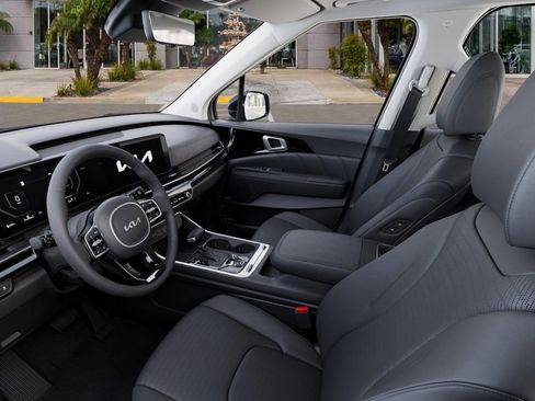 New 2025 Kia Carnival SX Prestige image 17