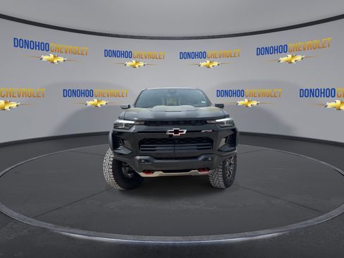 New 2026 Chevrolet Colorado ZR2 w/ Technology Package AWD/4WD image 6