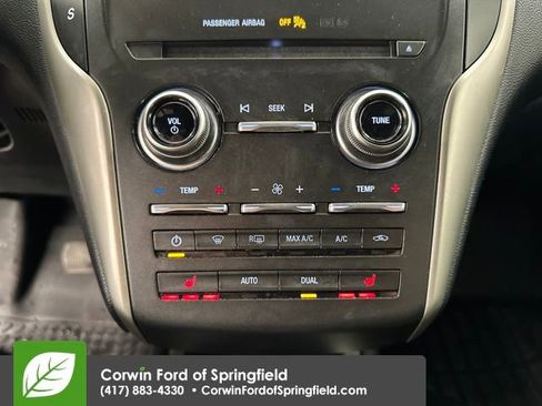 Used 2018 Lincoln MKC Select w/ Select Plus Package image 16