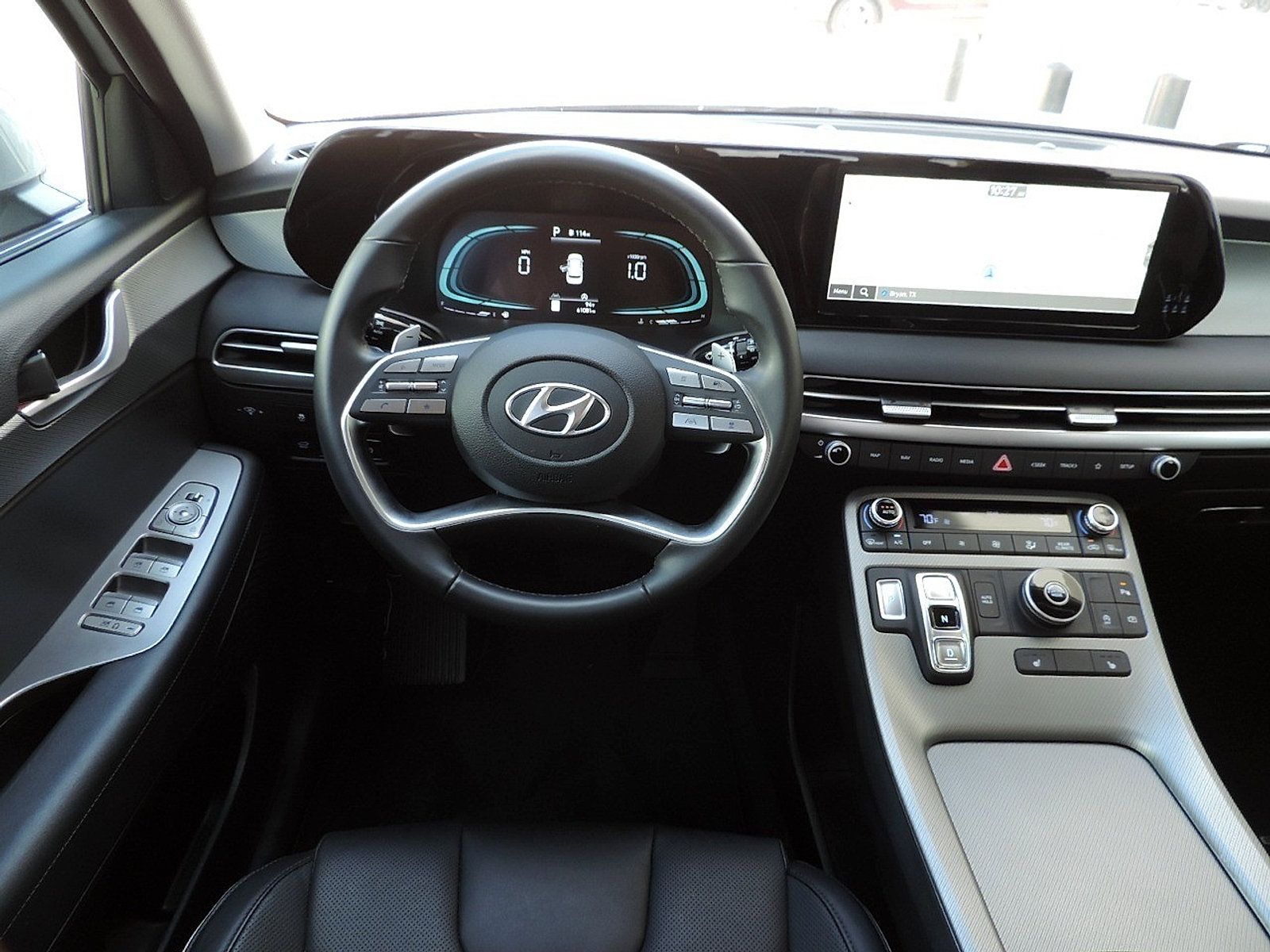 Used 2025 Hyundai Palisade SEL FWD image 18