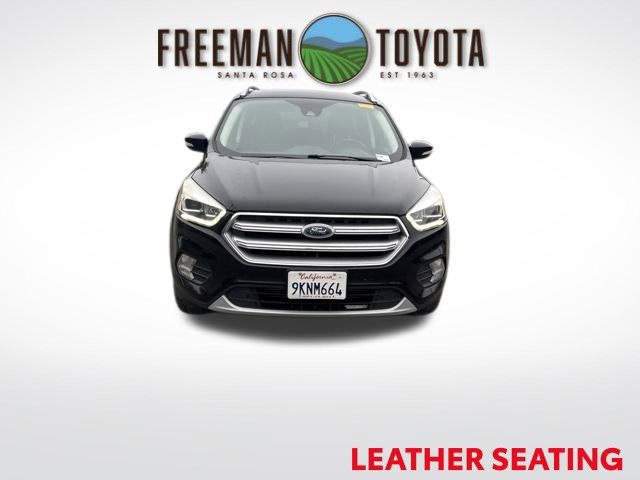 Used 2017 Ford Escape Titanium w/ Equipment Group 301A AWD/4WD image 3