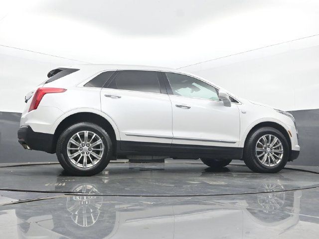Used 2017 Cadillac XT5 Luxury w/ Driver Awareness Package AWD/4WD image 50