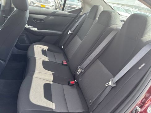 Used 2025 Nissan Sentra SV FWD image 20