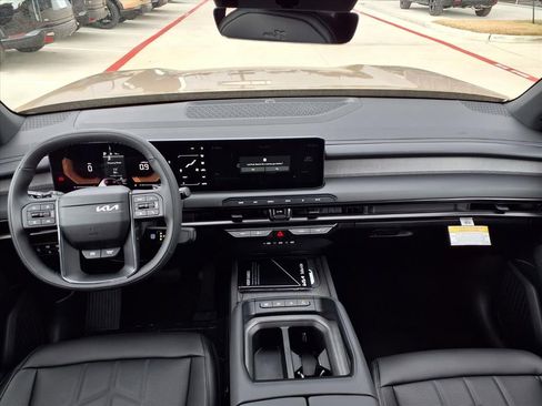 New 2027 Kia Telluride EX X-Line w/ Towing Package AWD/4WD image 3