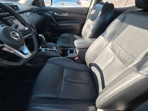 Used 2022 Nissan Rogue Sport SL image 13